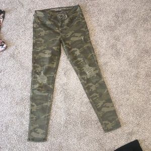 camo jeans
